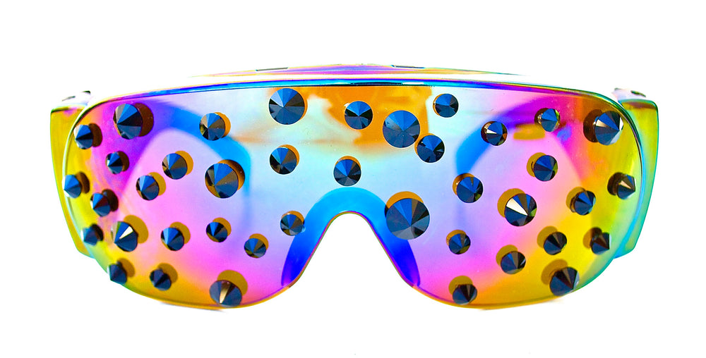 BUST MAGAZINE SPRING 2025