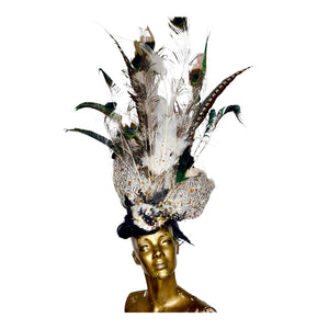 DIVINE CONDOR FASCINATOR