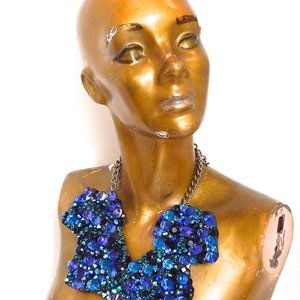 LADY IN THE LAKE NECKLACE 💙 🏊‍♀️✨