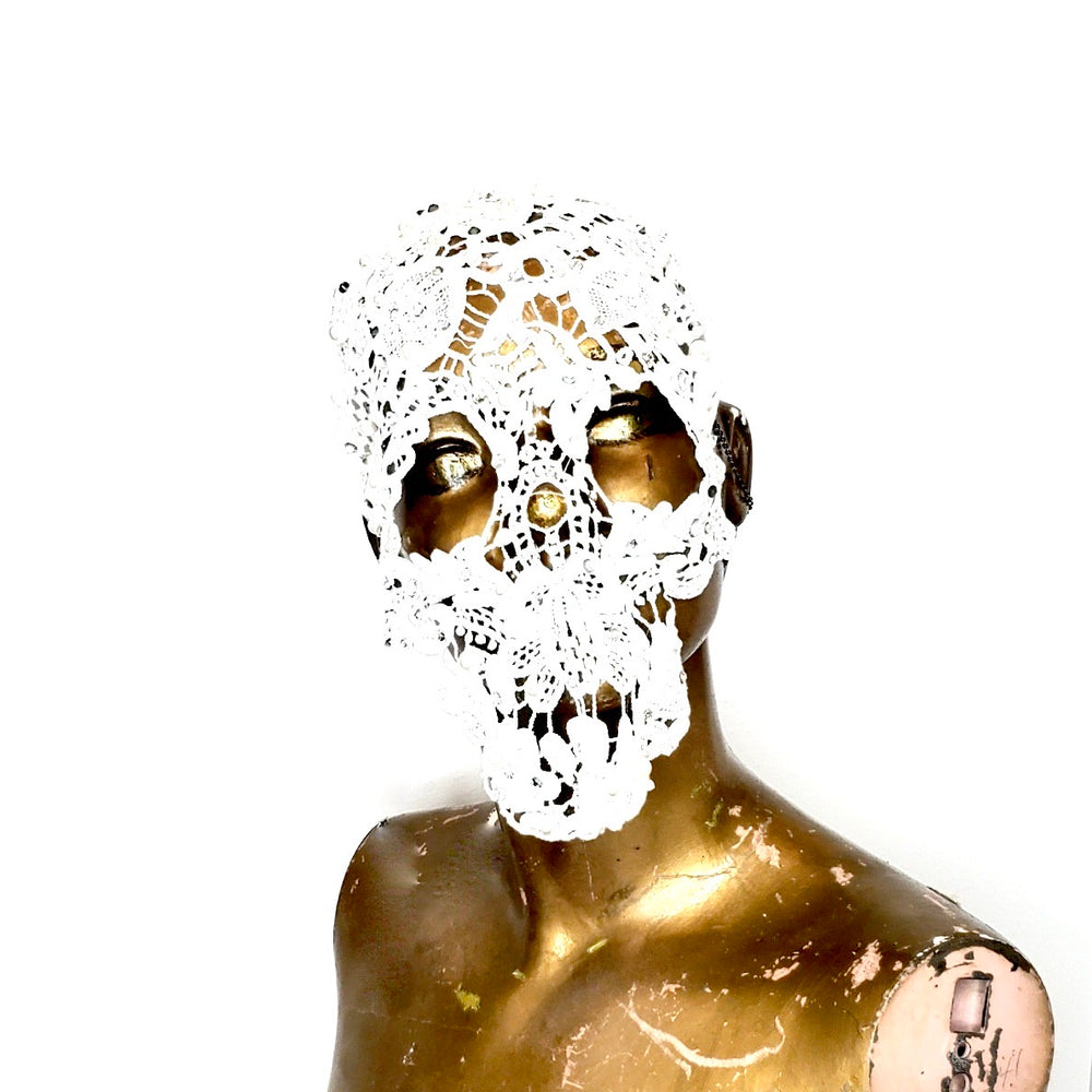 MUERTA LACE MASK