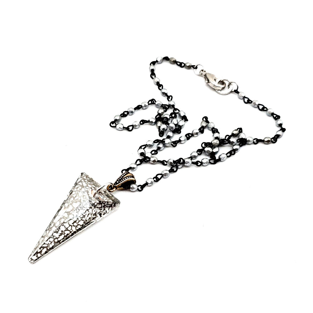 RARE FIND LONE WOLF SPIKE SILVER CHAIN NECKLACE