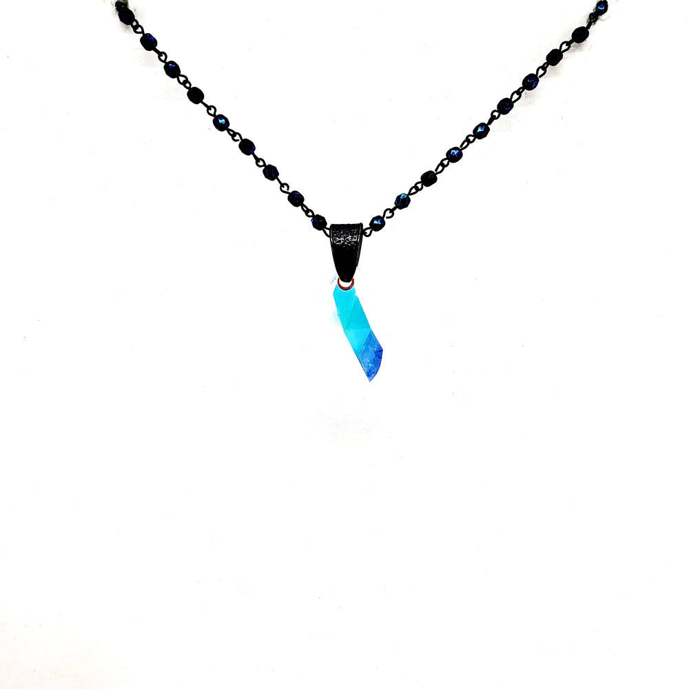 RARE FIND OPAL DROP IRIS CHAIN NECKLACE