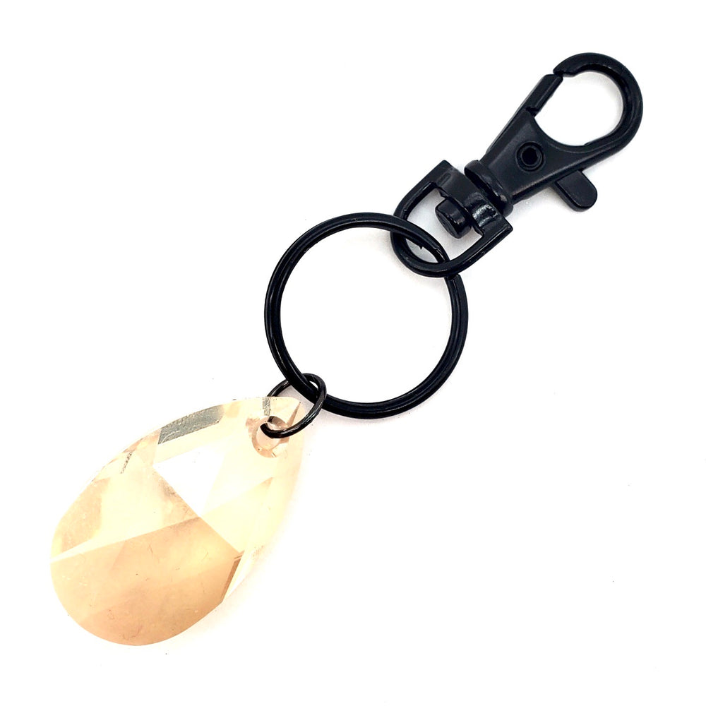 RARE FIND GOLD DUST DROP GOOD LUCK KEY CHARM