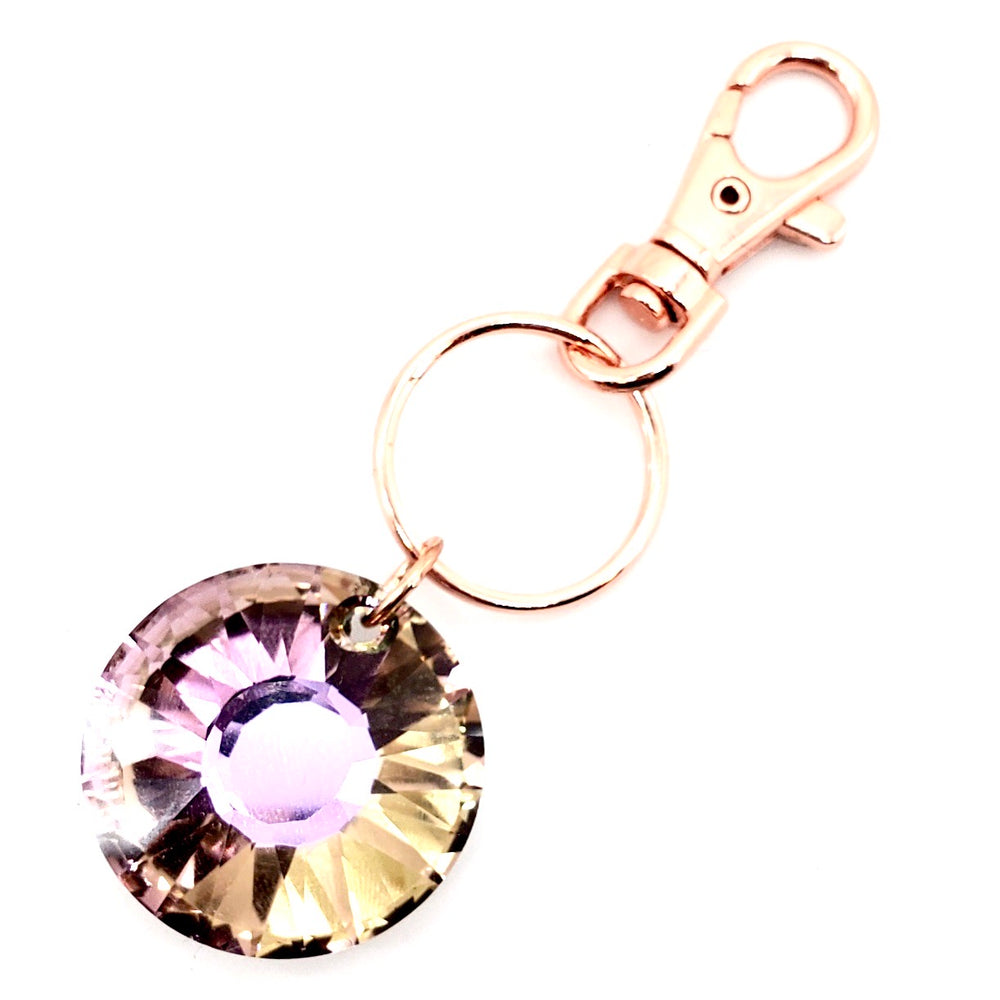RARE FIND VIOLET ROUND GOOD LUCK KEY CHARM