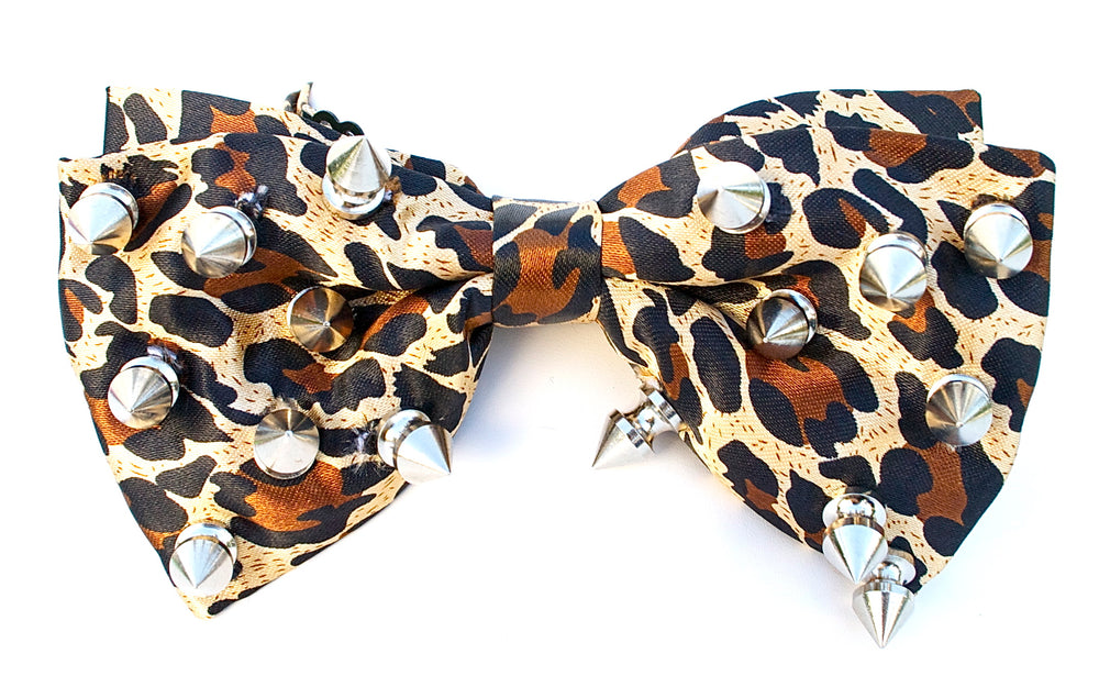 LEOPARD BOW TIE