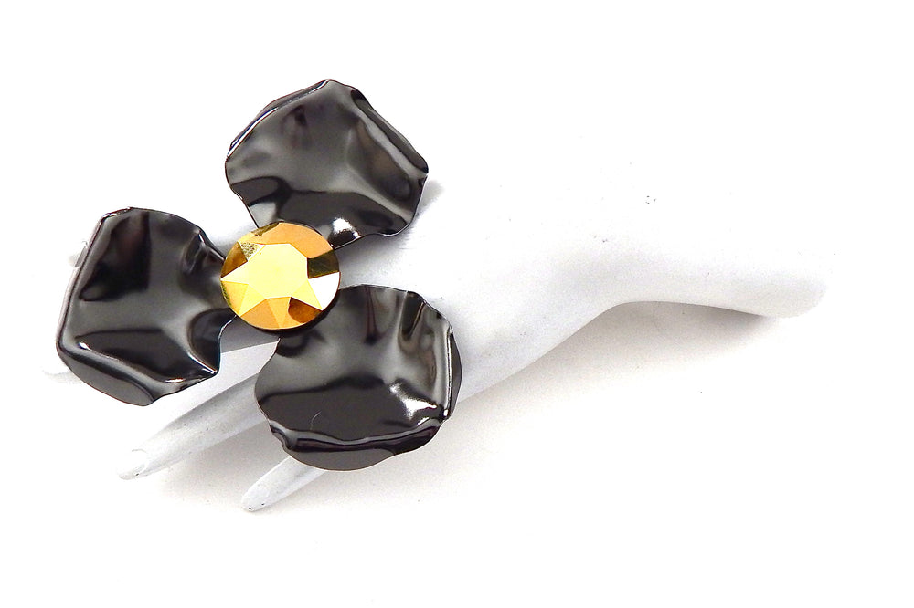 PETAL TO THE METAL RING 2