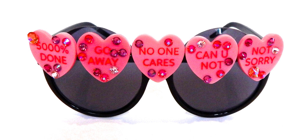 7 YEAR ITCH PEEKABOO GLASSES