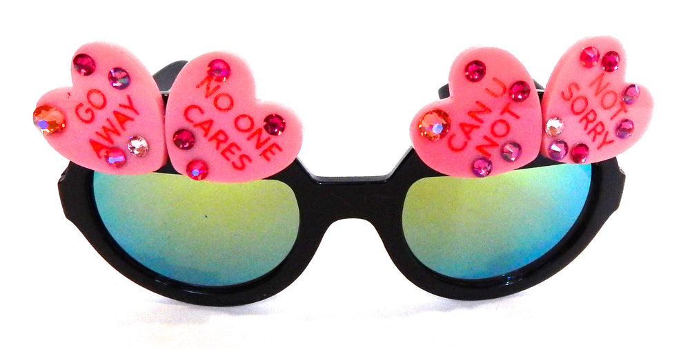 7 YEAR ITCH WILDE CATERPILLAR GLASSES