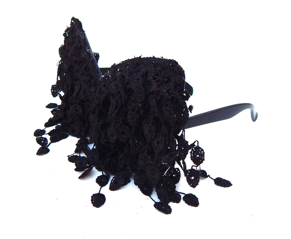 BUTTERFLY LACE BLACK GLASSES