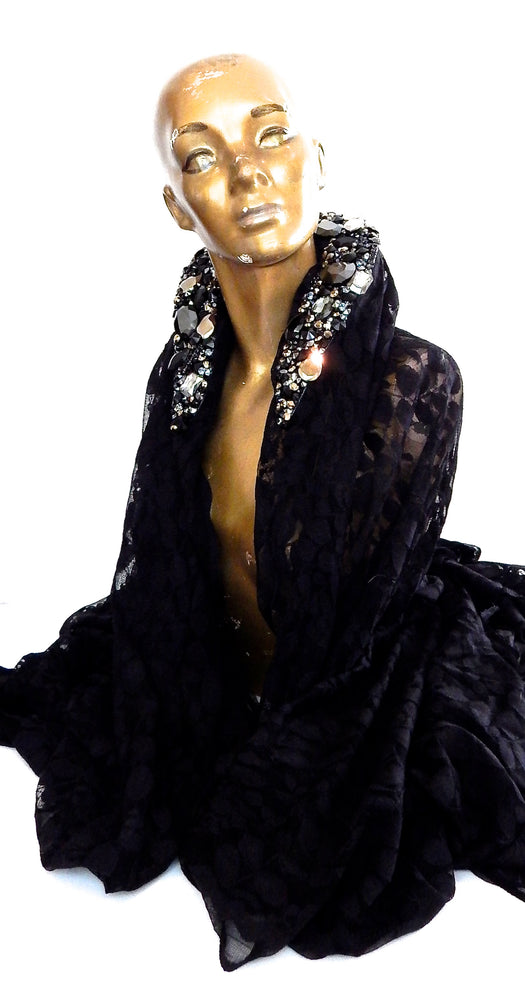 BLACK CAVIAR COUNTESS CAPE