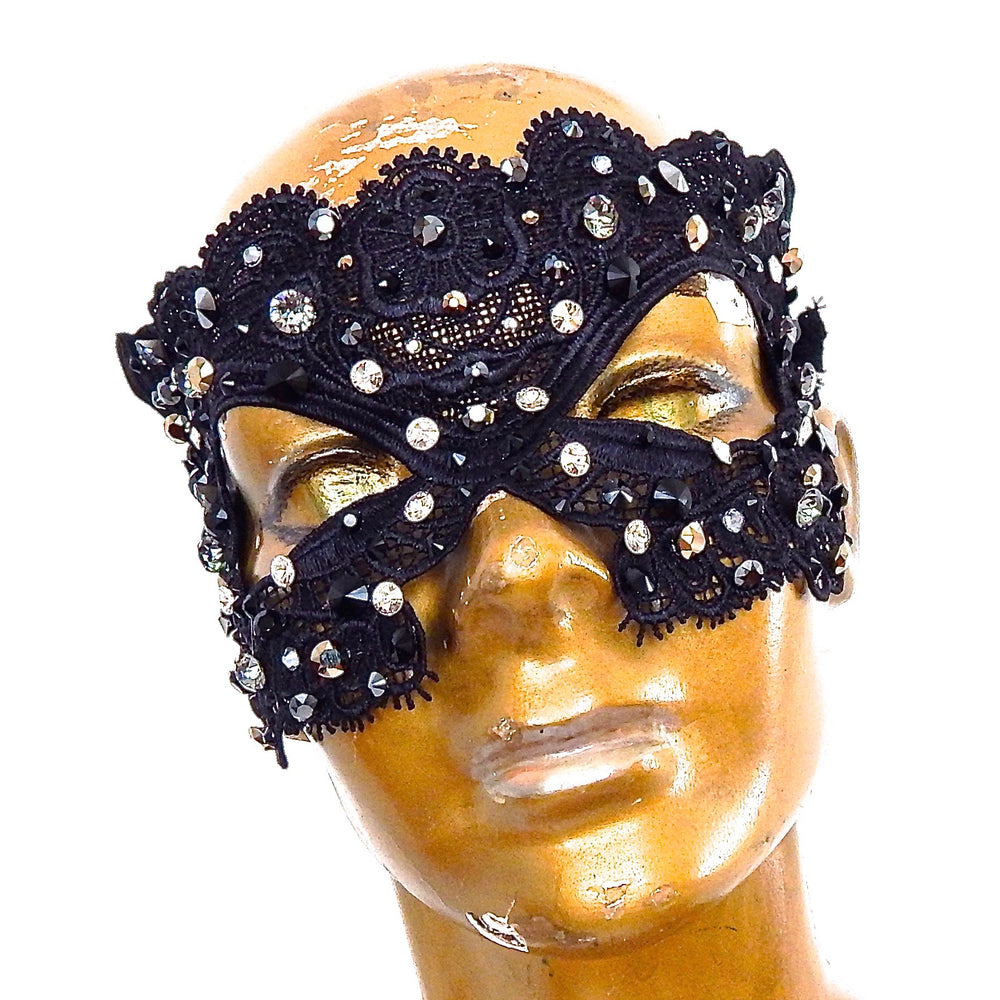 BLACK CAVIAR OPERA MASK