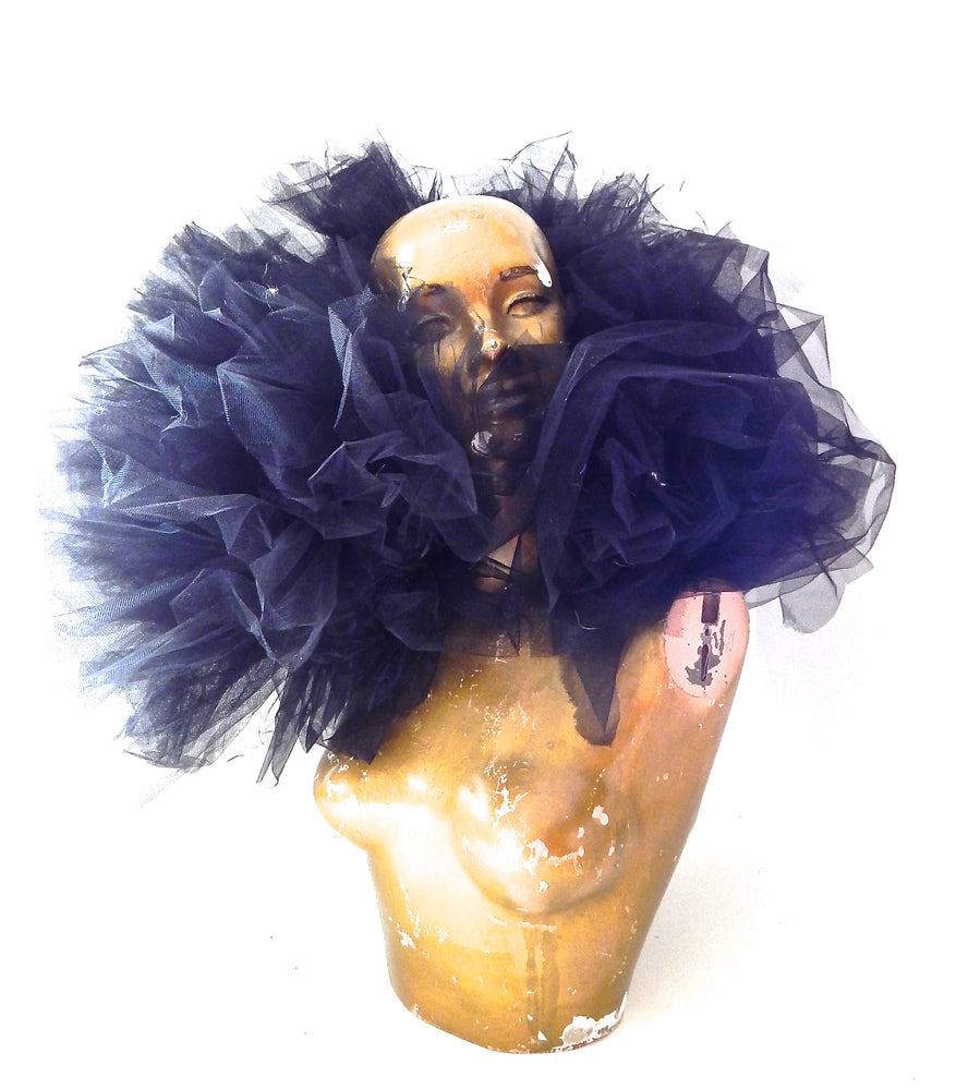 BLACK SWAN TULLE COLLAR
