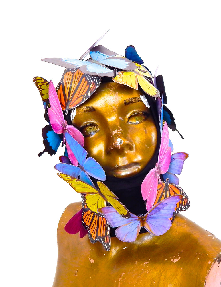 BUTTERFLY KNIFE HOOD