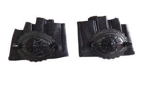 UNFORGIVEN CONCHO GLOVES