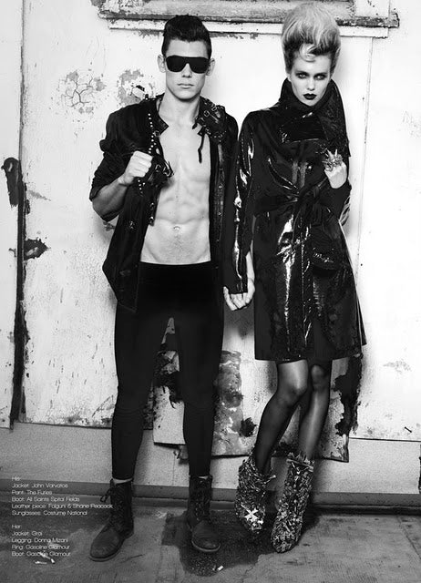 RUNWAY MAGAZINE 2010