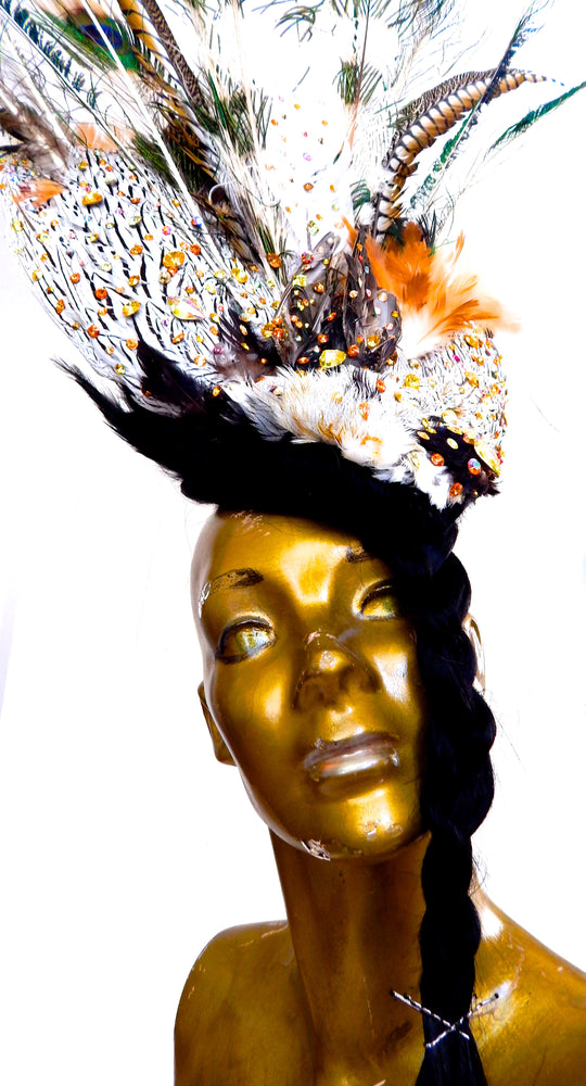 DIVINE CONDOR FASCINATOR