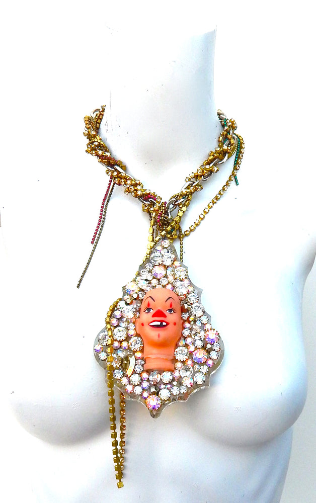 CLOWNY LEGACY NECKLACE