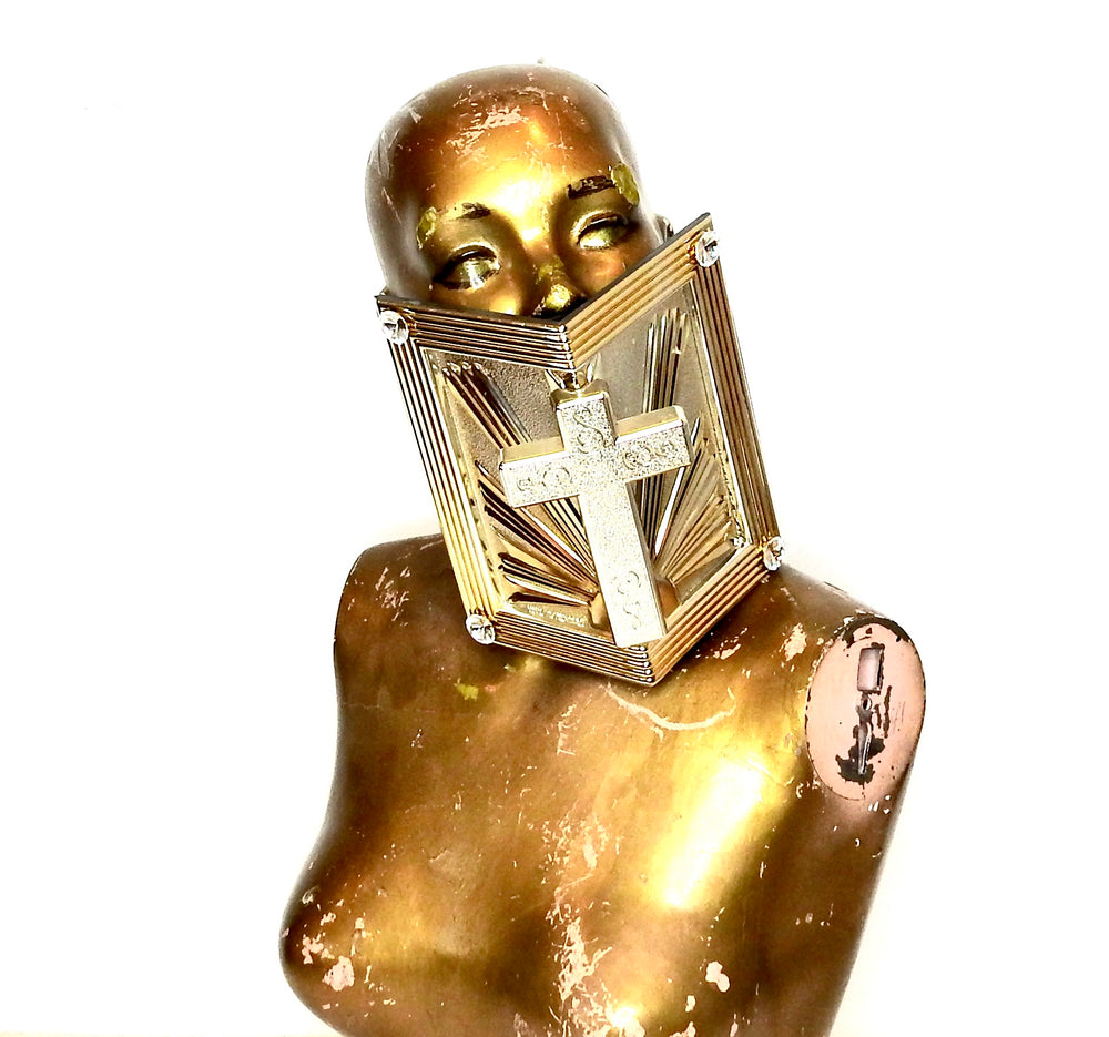 BISHOP POSTURE COLLAR