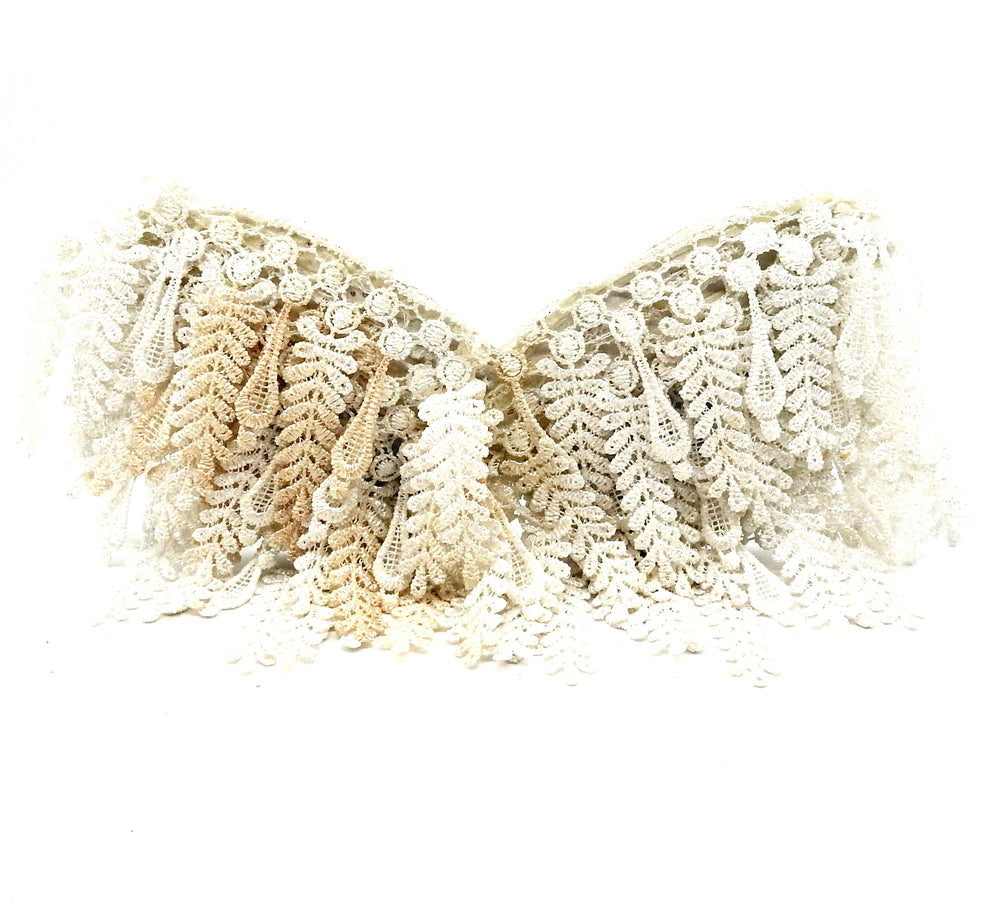 BUTTERFLY LACE WHITE GLASSES