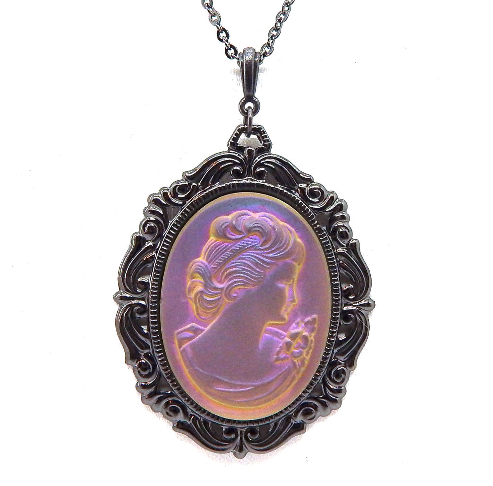 IMPERIAL GLASS SPANISH LAVENDER LADY CAMEO NECKLACE