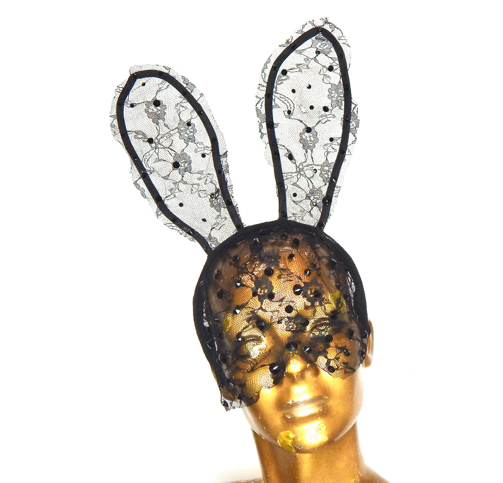 DEVILS TONGUE BUNNY EARS