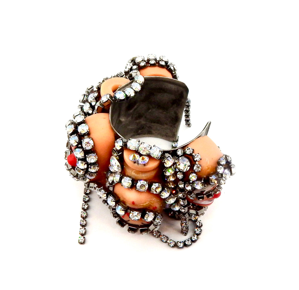 CLOWN LOVE CUFF