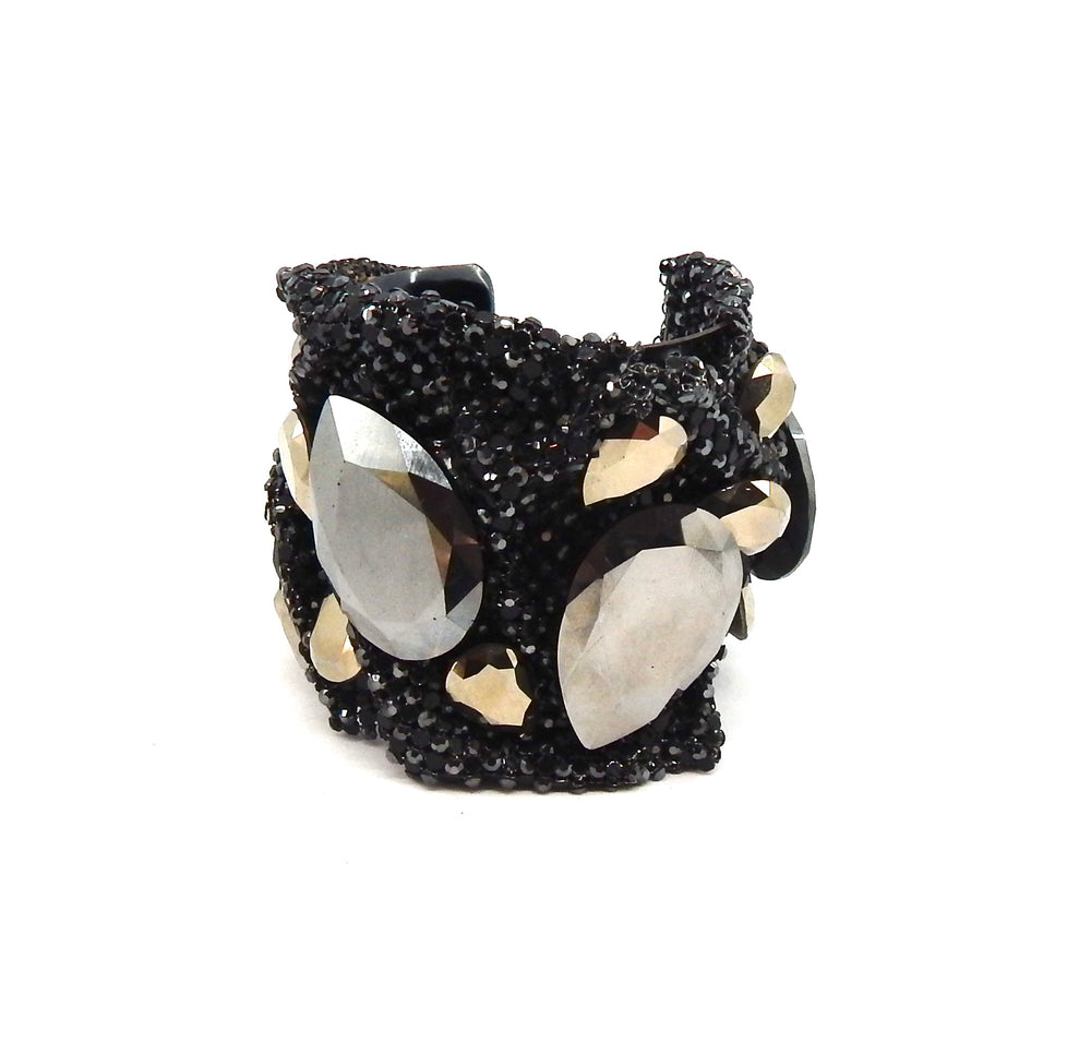 KNOCKOUT CUFF
