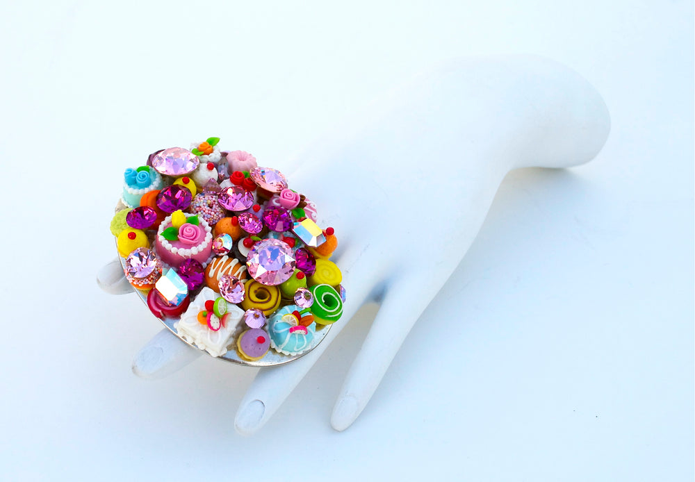 GLOSSED & FOUND APRIL 2014