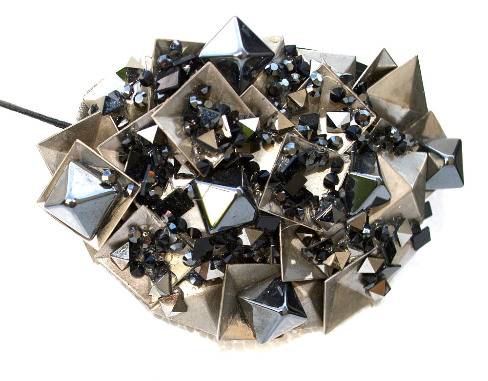 DARK BEAUTY JULY 2013