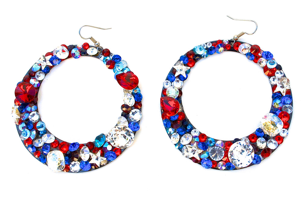 AMERICAN WOMAN HOOP EARRINGS