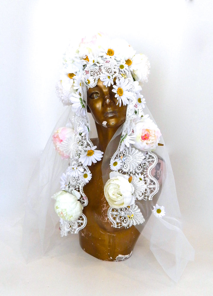 BELLA THORNE X FORBIDDEN X FLOWERS CAMPAIGN 2020