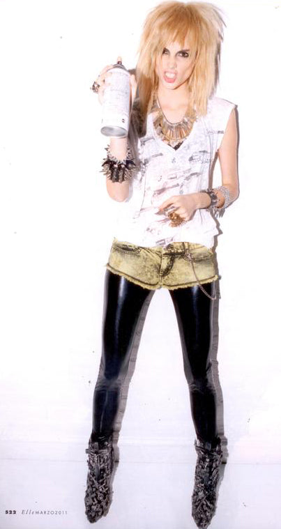 ELLE ITALIA FEBRUARY 2011