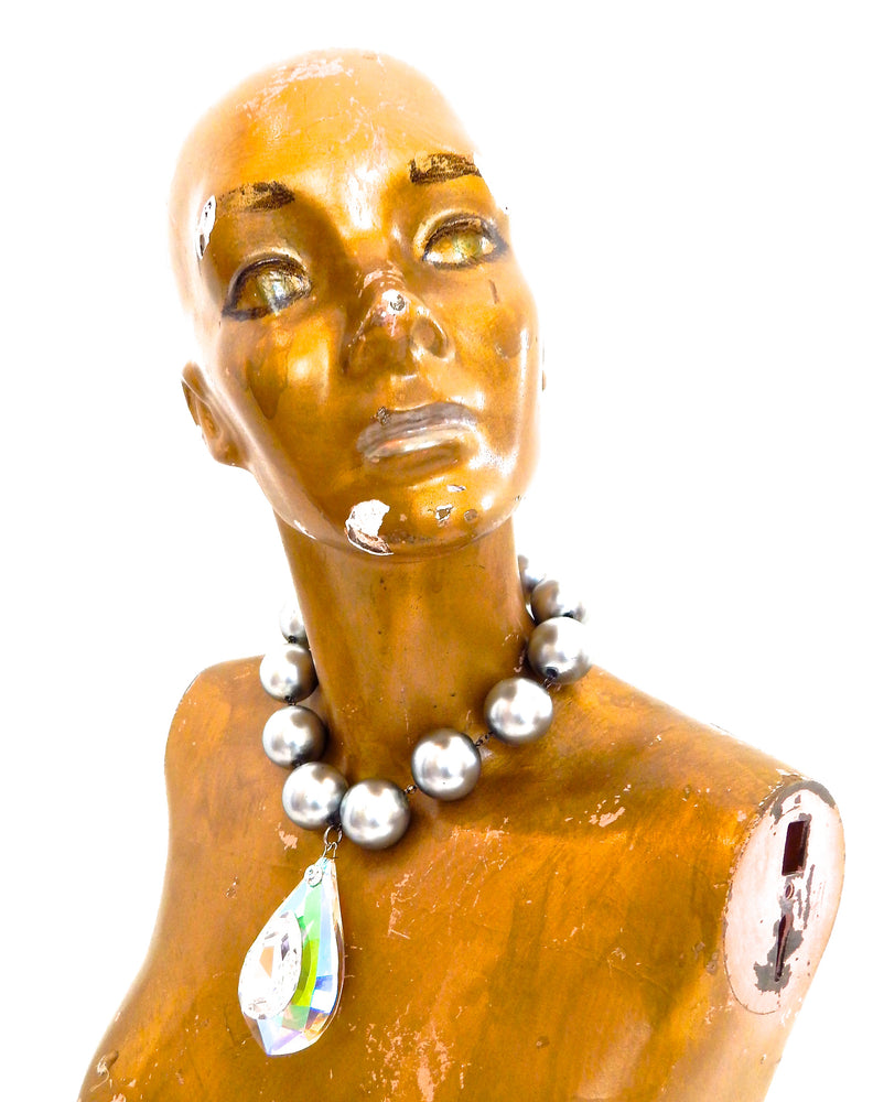 FOXES PEARL NECKLACE