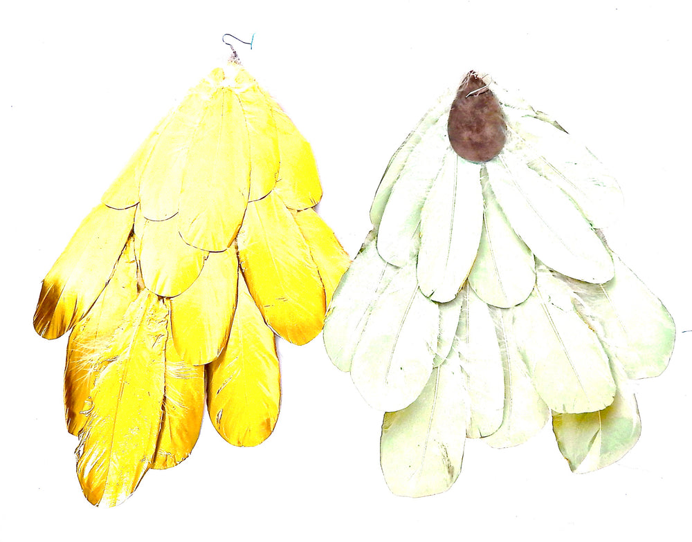 FEATHER GILDED DROP EARRING