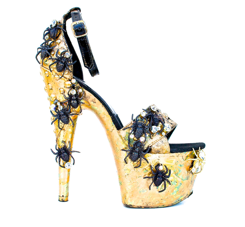 GOLD SPIDERS SHOES