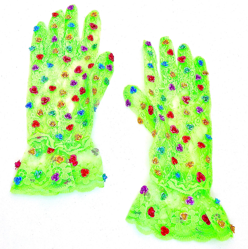 GROOVE IS IN THE HEART GLOVES