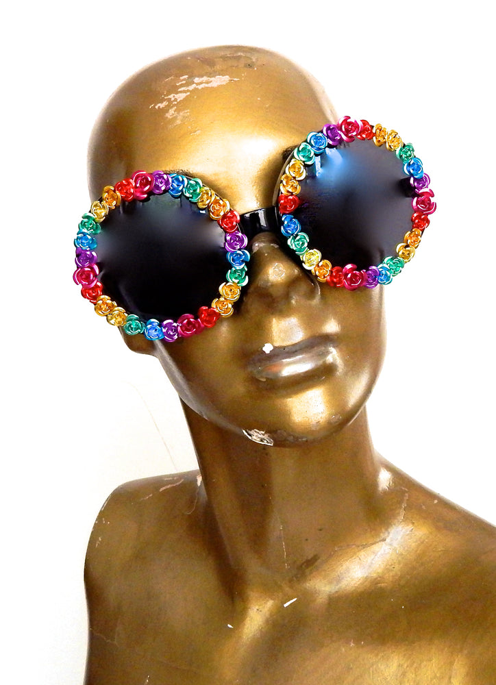 GROOVE IS IN THE HEART RODEO QUEEN GLASSES