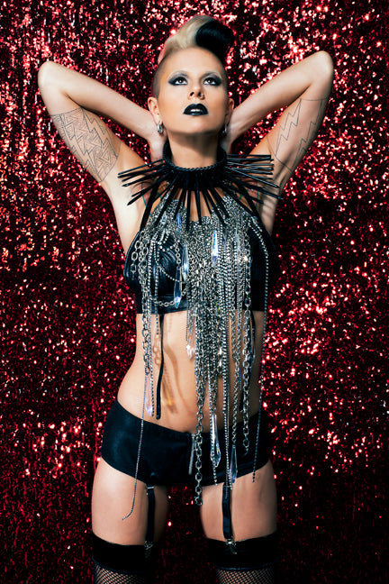 DARK BEAUTY MAGAZINE