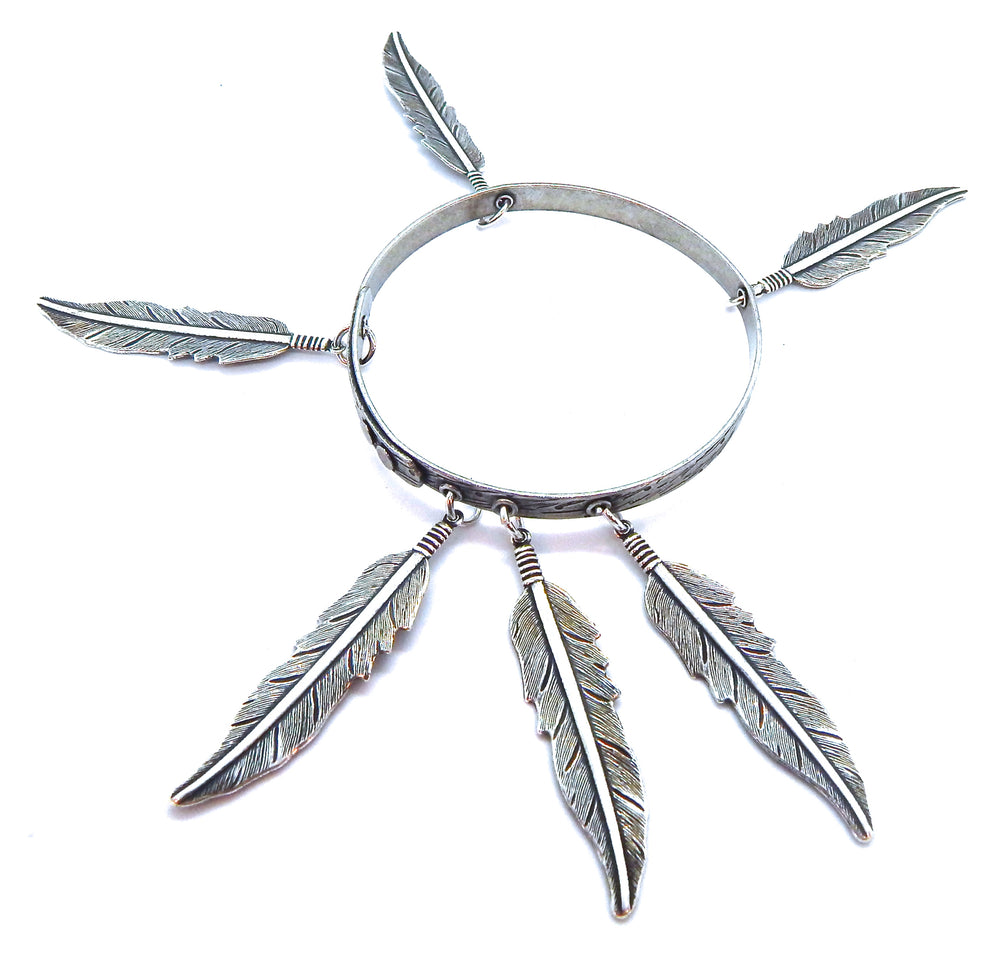 THUNDERBIRD LADYHAWKE LARGE FEATHER BANGLE (SILVER)