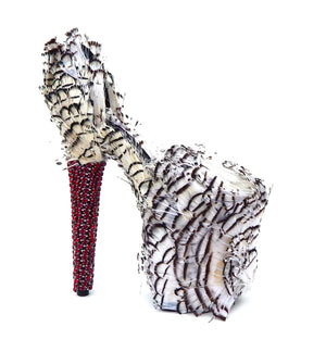 LUST SHOES