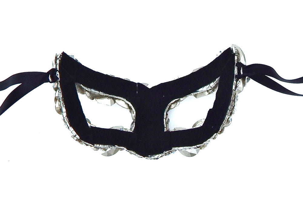 SCANDALOUS MASK