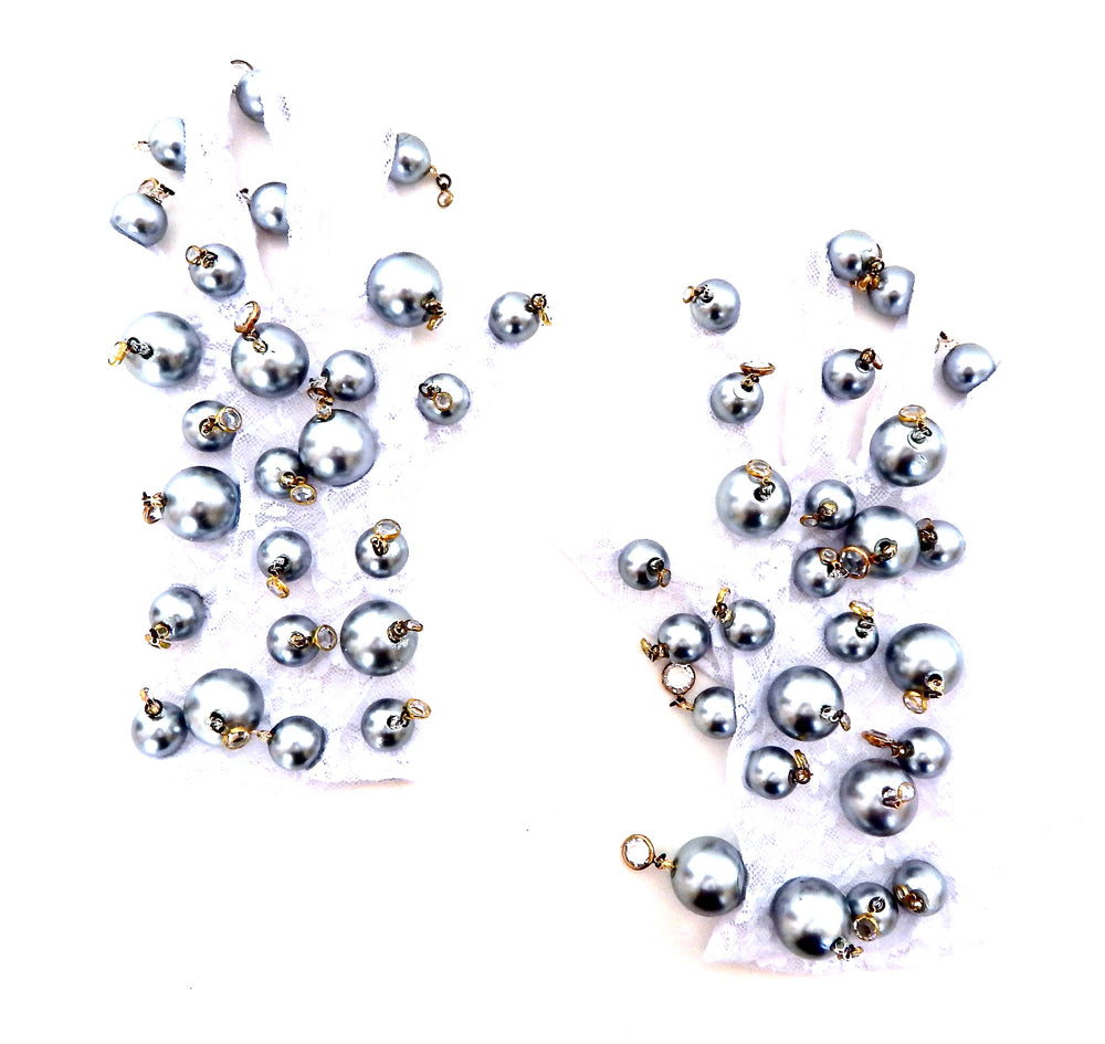 BAUBLE GLOVES