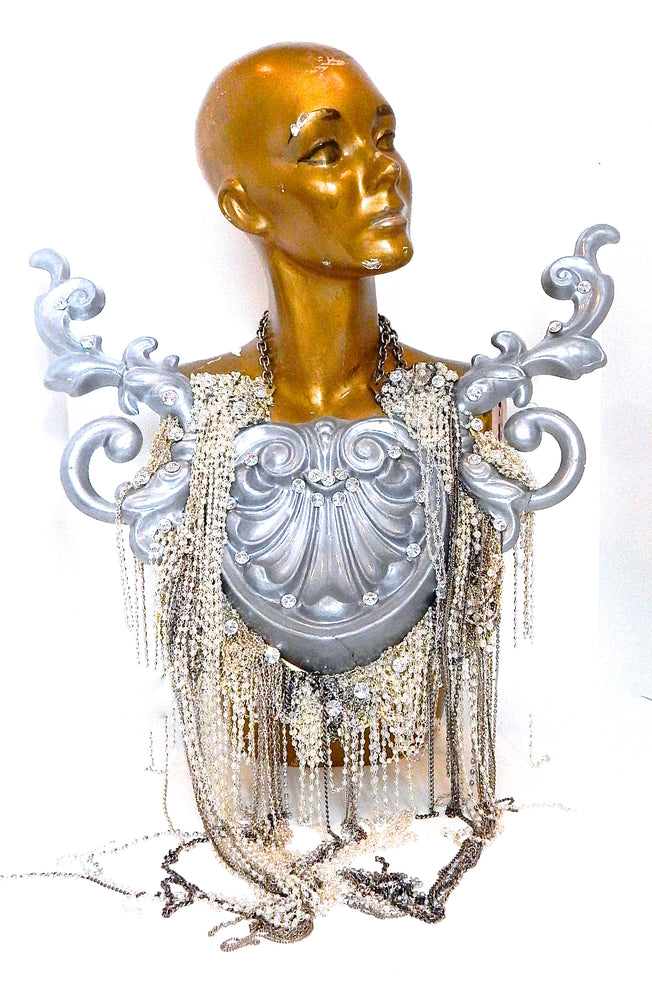 PEGASUS PEARL NECKLACE