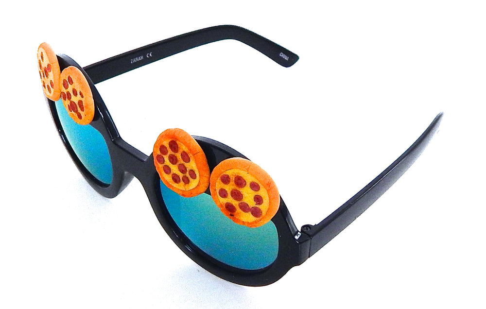 PIZZA PARTY PEPPERONI PIE WILDE CATERPILLAR GLASSES