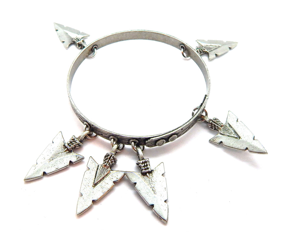 THUNDERBIRD PINON ARROWHEAD BANGLE (SILVER)