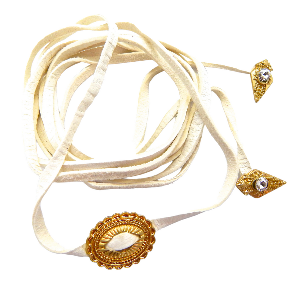 BILLIE JEAN CLEOPATRA CONCHO WHITE BOLO TIE