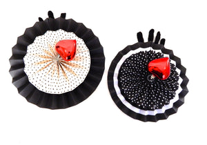QUEEN OF HEARTS GLOVES