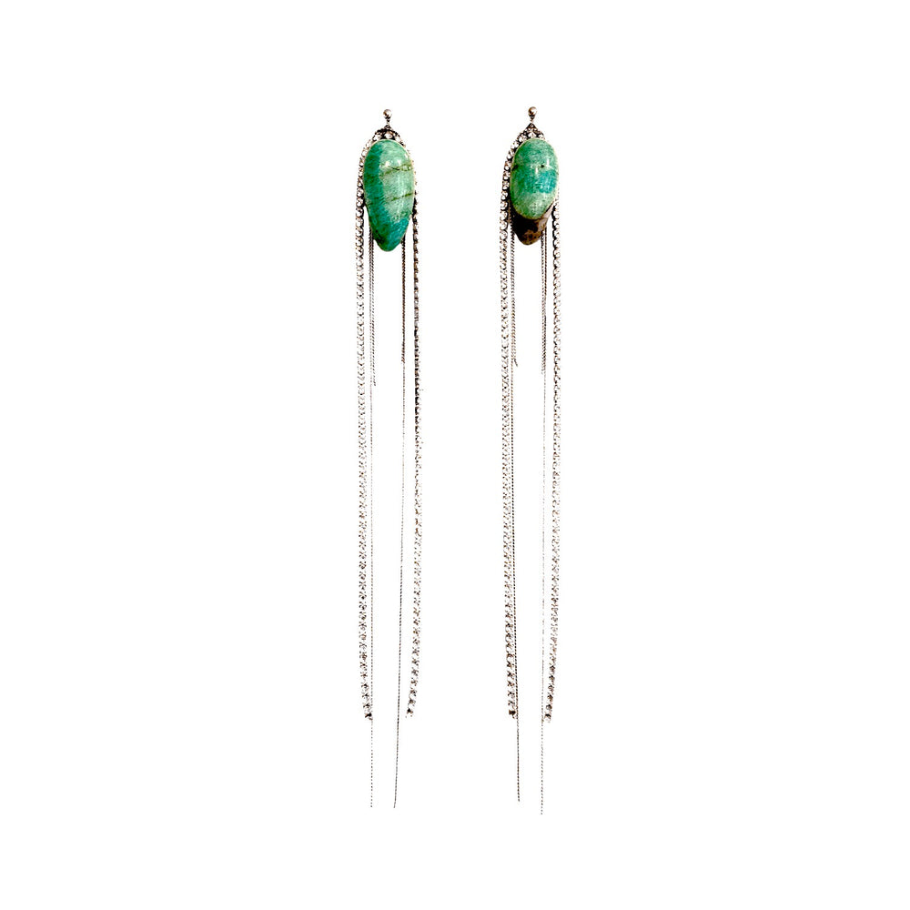 AMAZON SHOULDER DUSTER EARRINGS