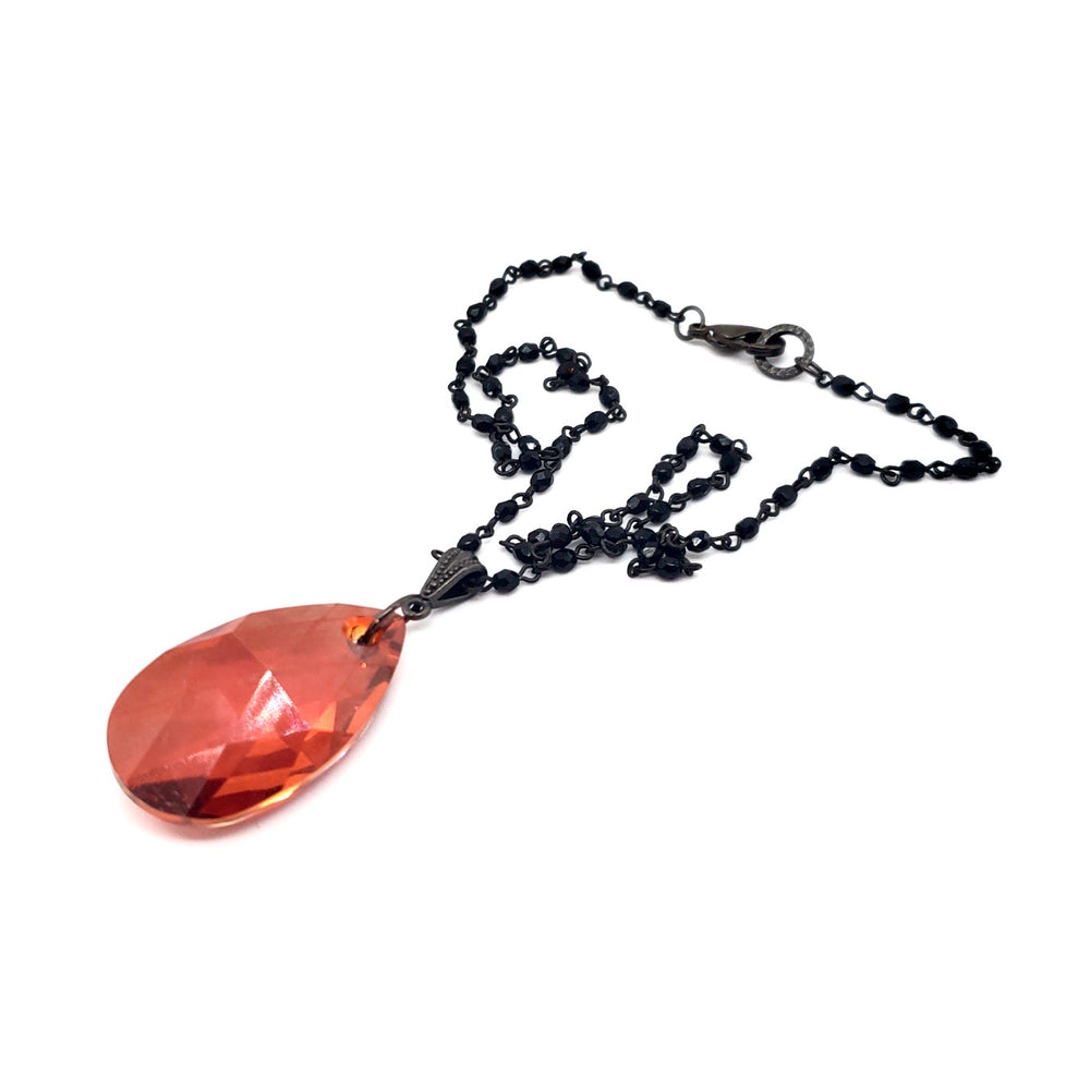RARE FIND SCARLET DROP BLACK CHAIN NECKLACE