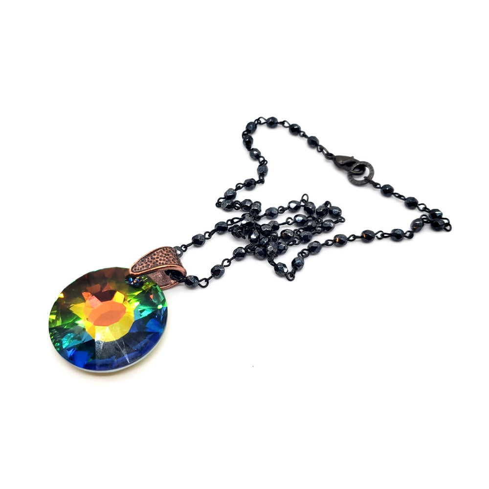 RARE FIND SPHINX ROUND BLACK CHAIN NECKLACE